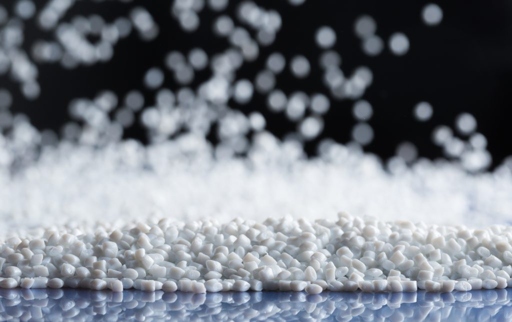 PET plastic pellets