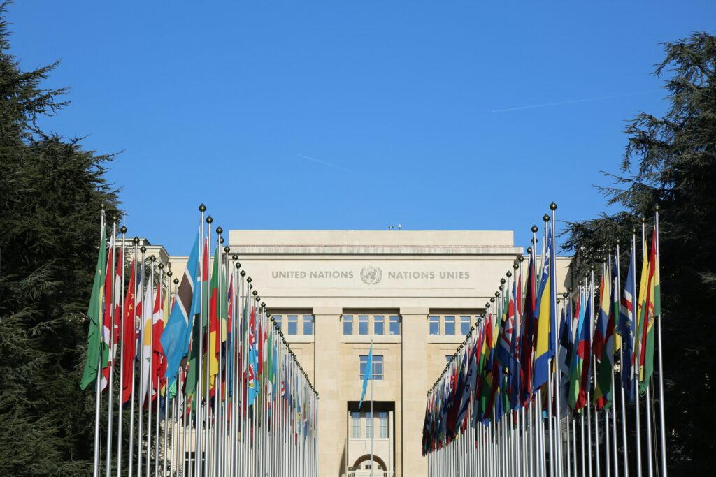 UN