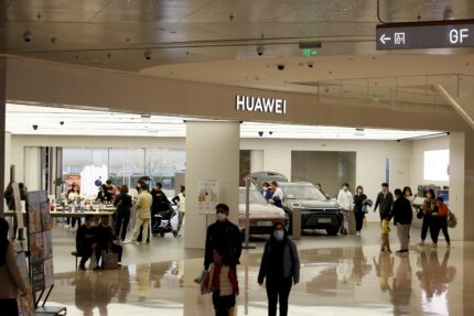 Huawei rely on Foreign Components in Top AI Chips